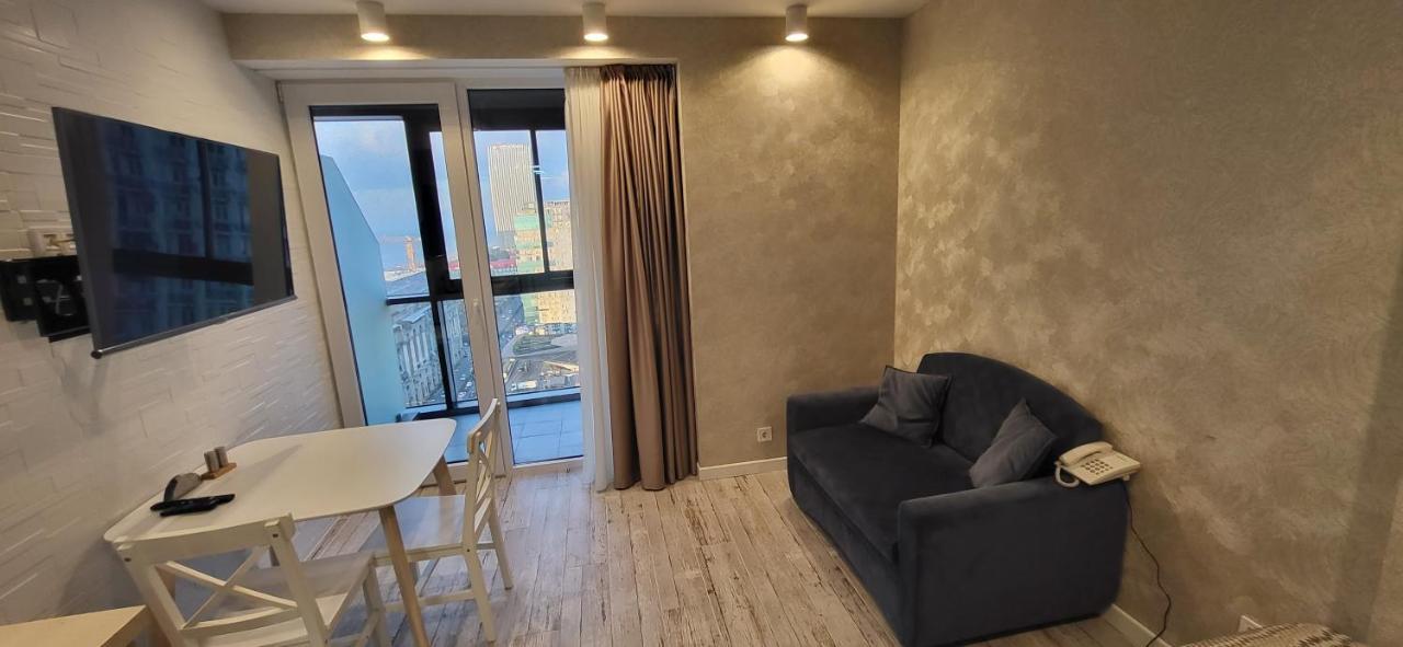 Black Sea Apartments Alliance Palace Batumi Exterior foto